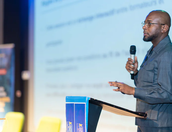 Forger l'excellence : un nouveau regard sur la prise de parole.