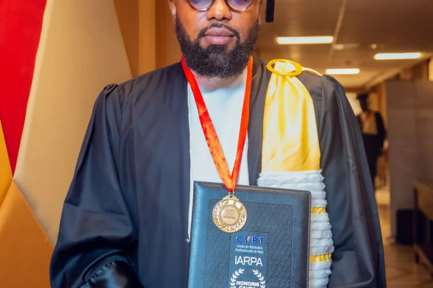 Michel Bafiba, un jeune leader au service de l’inclusion financière, honoré d’un Doctorat Honoris Causa
